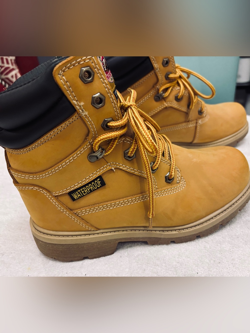 Brahma Men’s size 7.5 Waterproof Insulated Boots Leather Oil Resist - box 18A